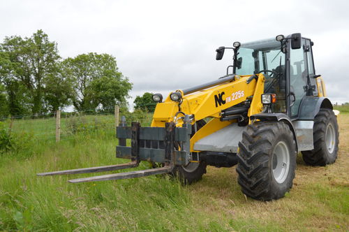 AGRICULTURE LIVESTOCK TELESCOPIC LOADER FH225