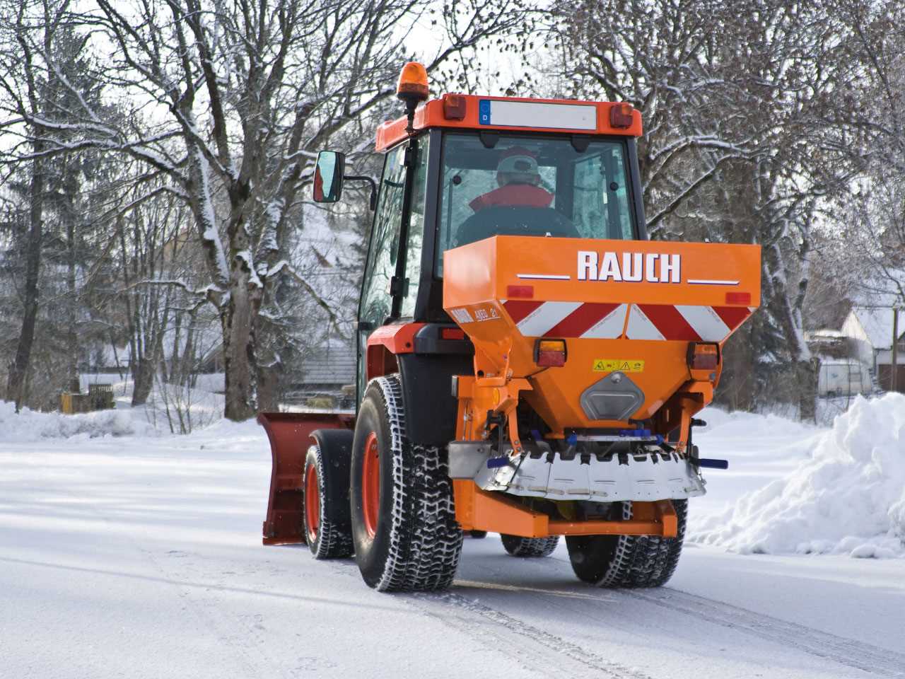 professional winter service salt and solution spreader