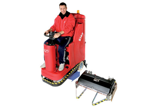 SÜRÜCÜLÜ ZEMİN TEMİZLEME OTOMATI