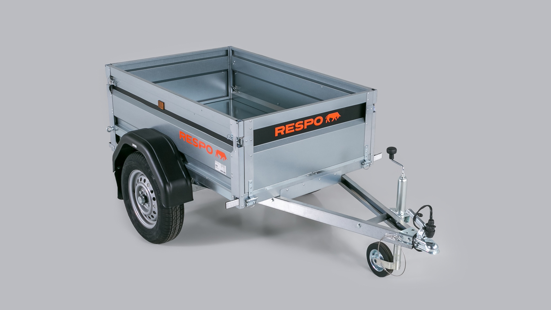 single-axle cargo trailer