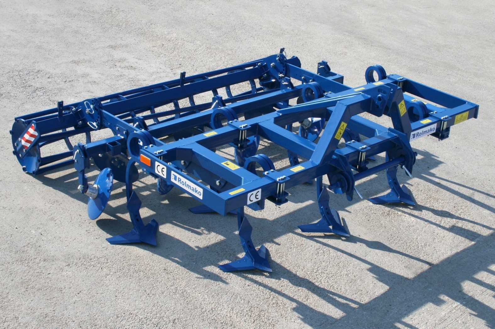 Skimming cultivator (grubber) 