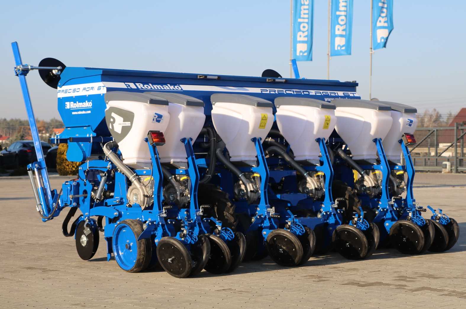 Precision pneumatic PrecisoAgri disc seed drill