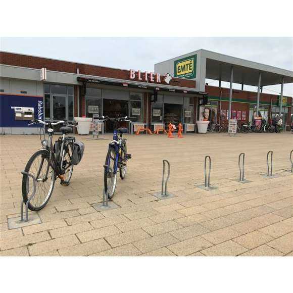 Bicycle stands