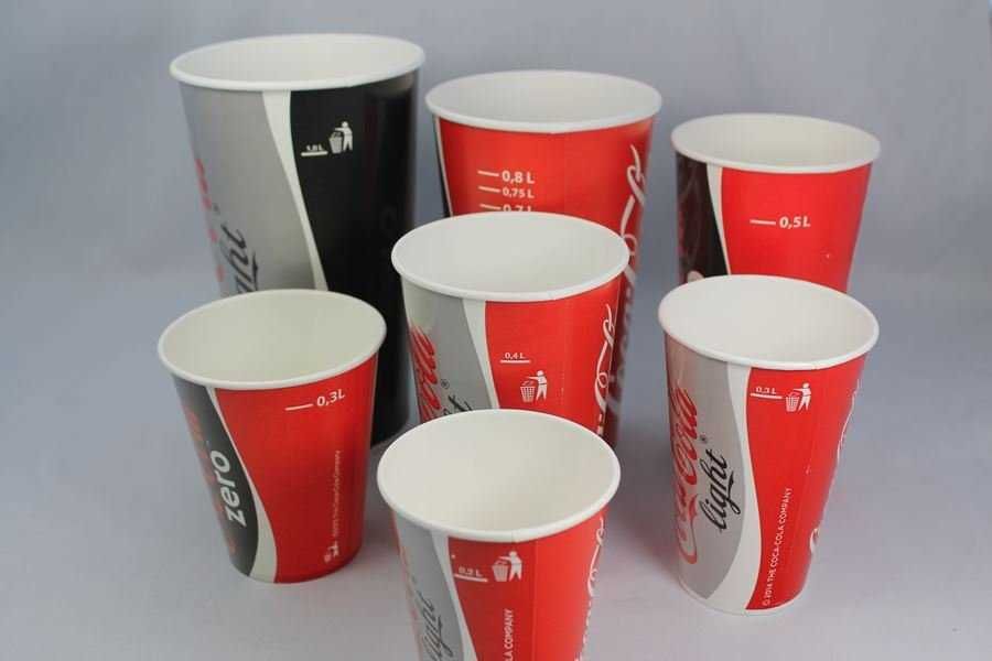cold drinks cardboard cups