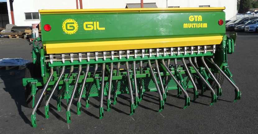 seed-drill wit fertilizer with speed variator