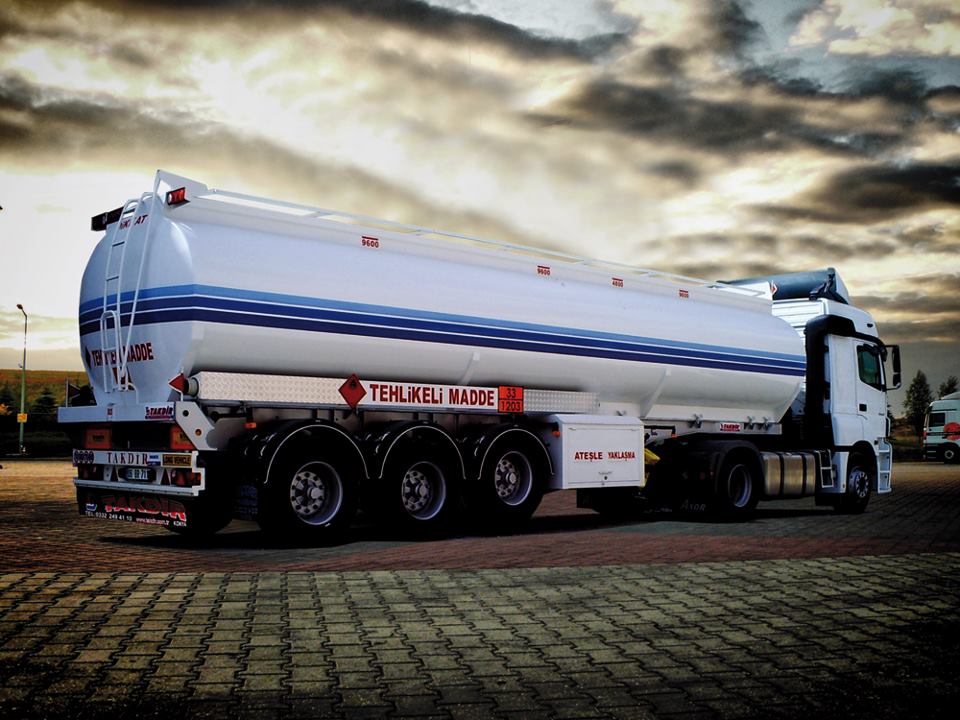 TANKER TRAILER