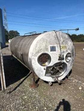  Horizontal Stainless Steel Insulated Tank