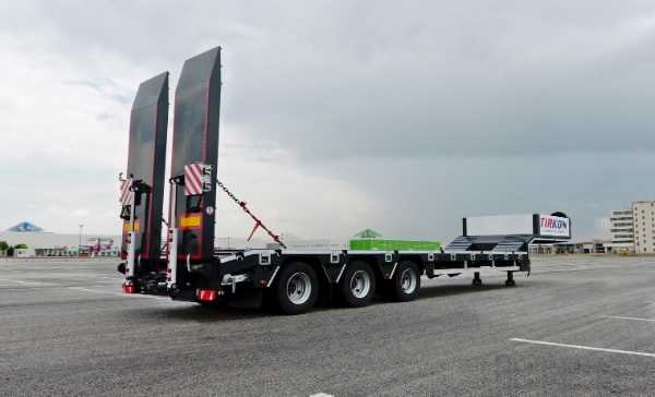 Lowbed semi trailer