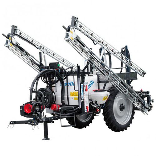 towed sprayer E1500 B7P