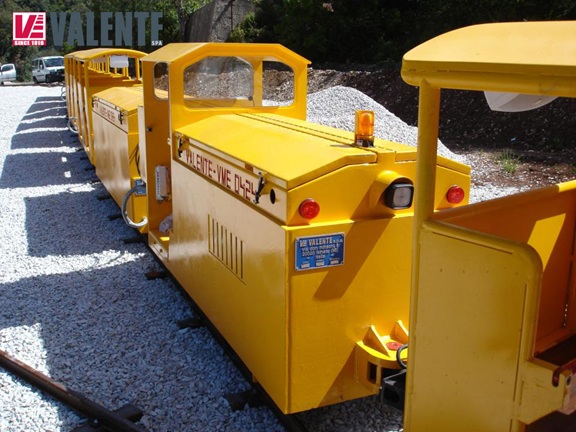 Turistik gezi trenleri