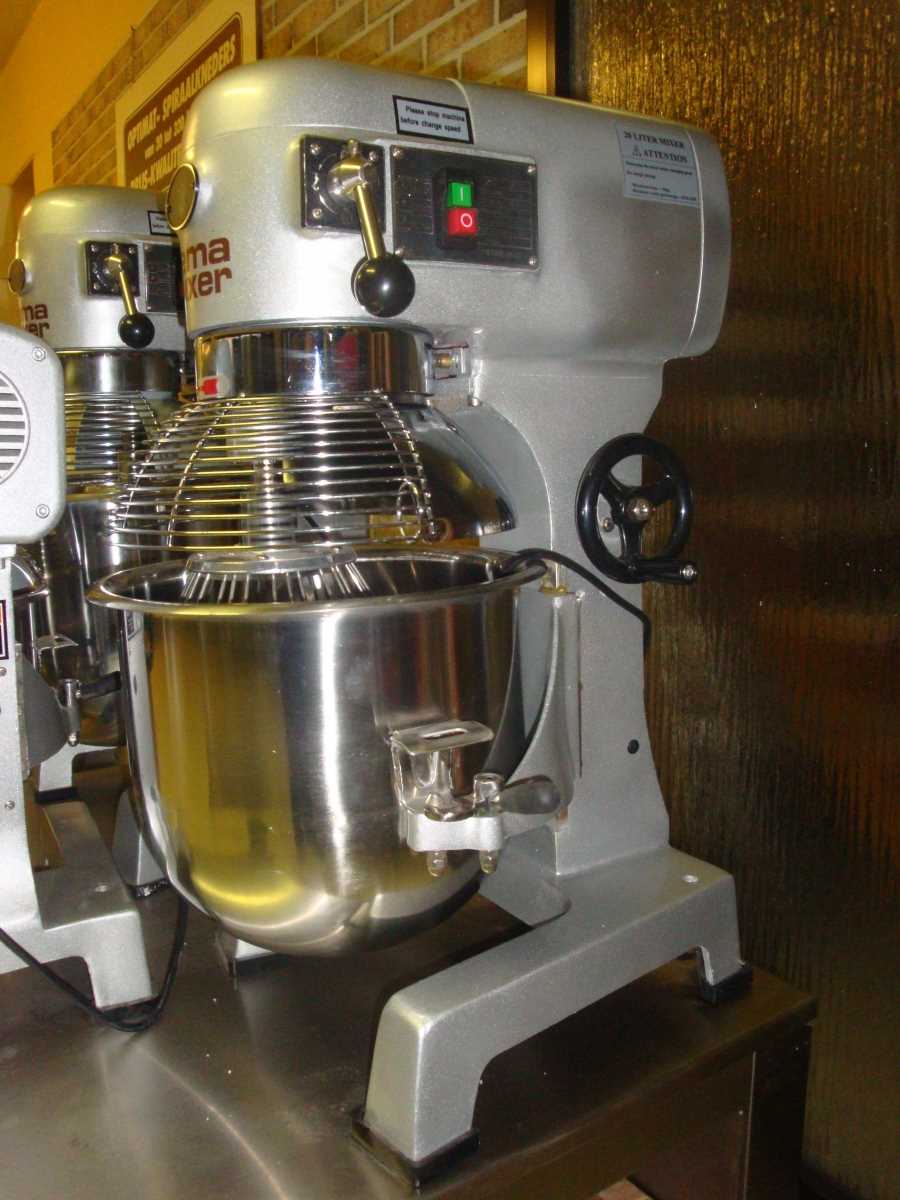 VEMA MIXER BM20 смеситель 20л